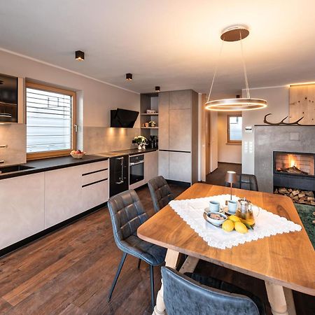 Silent Luxury Chalet Laiet St. Valentin auf der Haid Exteriör bild