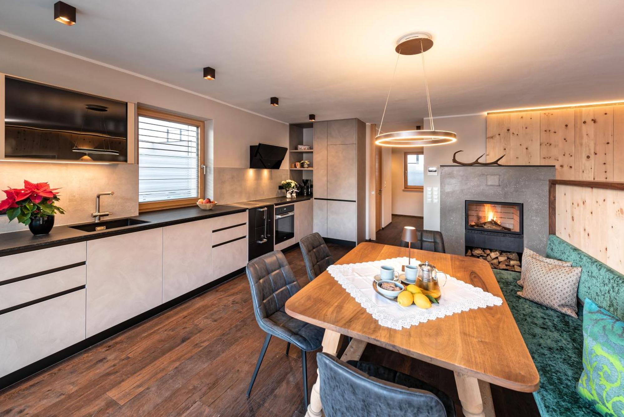 Silent Luxury Chalet Laiet St. Valentin auf der Haid Exteriör bild